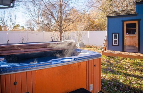 Veterans Park House | Boise Boho - Hot Tub - Peaceful Retreat