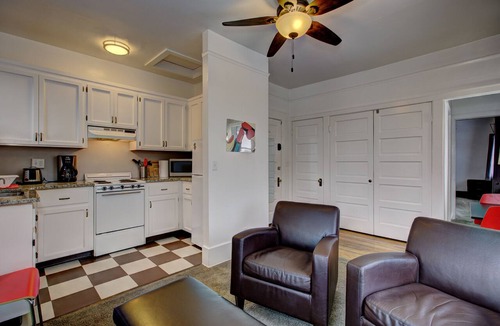 North End Apartment | Boise-Downtown-historical-unique Arthouse 3