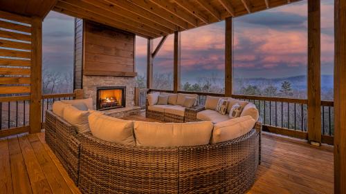 Morganton House | Boundless Views