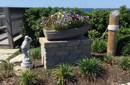 Breakwater Village Cottage | Breakwater Village Waterview Cottage
