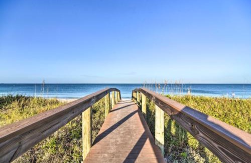 Pass-a-Grille Historic District Apartment | Bright Gulf Coast Escape - 8 Mi to John’s Pass!