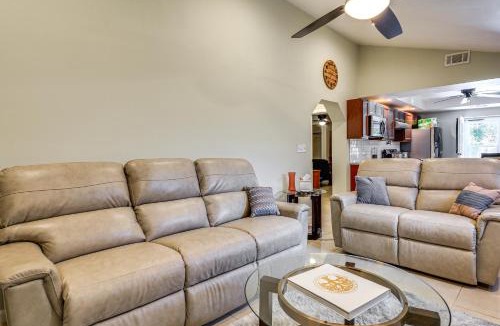 Lexington House | Bring Your Pets! Getaway 1 Mi to Uptown Lexington