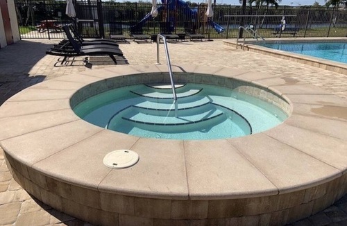 Brookshire Lakes House | Brookshire single home- centralized to shopping and beaches