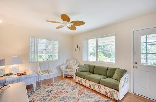 Papa House | Captain Cook Home on Quiet 3 Acres w/Fruit Trees
