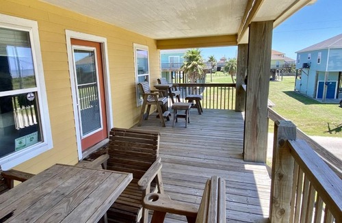 Crystal Beach House | Captain Morgan Ii Home