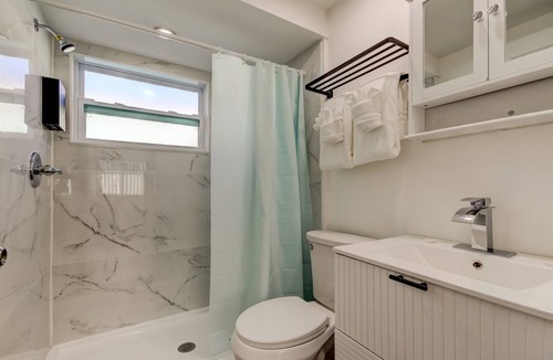 Sunset Reef Hotel | Carousel #2&3- Adjoining rooms steps to the Beach!