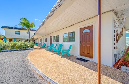 Sunset Reef Apartment | Carousel Suites -Redington Shores