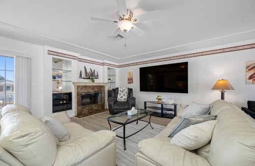 Sunset Reef Apartment | Carousel Suites -Redington Shores