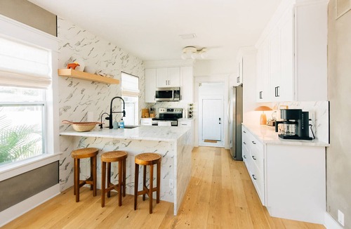 South Seminole Heights House | Casa Cayuga - Brand New Furnishing - 4 Bedrooms