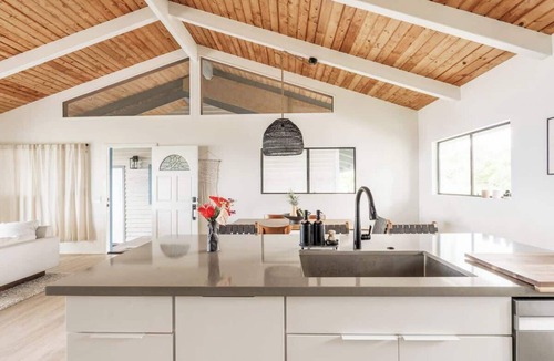 Kealakekua House | Casa Gratitude Summar