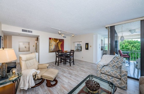 Casa del Mar Condo | Casa 'Nature Abounds'