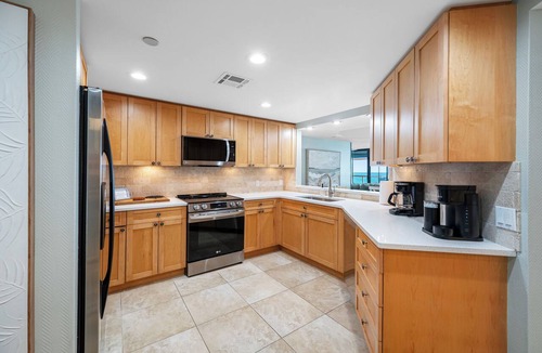 Sand Key Condo | 🌞CBC 2-11B | Gulf-view 2BR/2BA condo on Clearwater Beach with pool & tennis!
