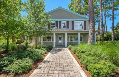 Alligator Point House | Charming 2-bedroom house in Alligator Point with direct ocean views.