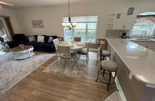 Little River Condo | Charming 2 bedroom, first floor condo near golf and beaches