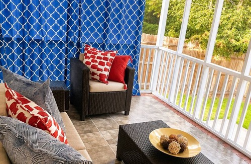 South View House | Charming 4-bedroom house with WiFi, fitness room in Hope Mills