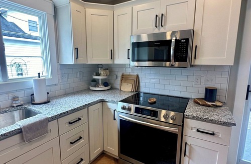 Conway House | Charming 4-bedroom home located in Historic District of Downtown of Conway, SC!