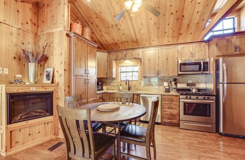 Breckenridge Cabin | Close to Skiing: Cabin w/Pool Access in Breck