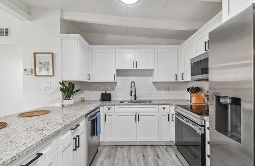 Sun Bay South House | Coastal Bliss 3BR Gem Near MacDill AFB