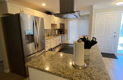 Gulf Gate Estates Condo | Coastal Charm and Convenient Location, 4 miles from famed Siesta Key Beach.