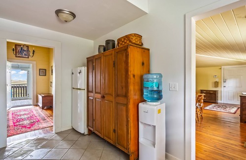 Crawfordville House | Coastal Cottage with Amazing Gulf Views!