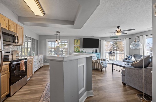 Calabash House | Coastal Golf Course Condo – 15 Minutes to the Beach! Escape to Calabash, North Carolina