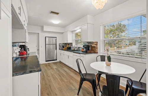 Harbor Hills House | Coastal Retreat w/Heated Pool & Games