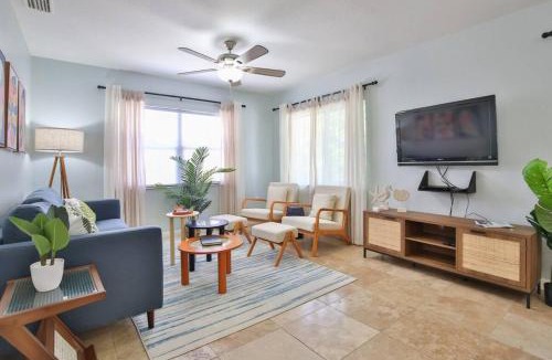 Trailer Estates Villa | Coastal Villa w Amazing Courtyard - Splash Pad!