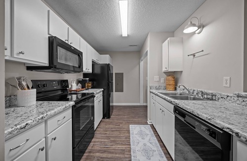 Buies Creek Apartment | Collins Corner at University Park 3BR/3BA apartment near Campbell University