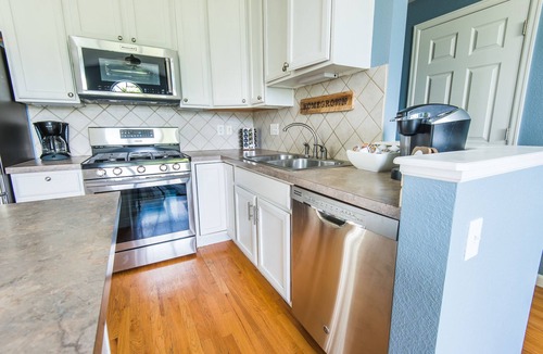 Longmont House | Colorado Rockies 3-Bedroom Retreat