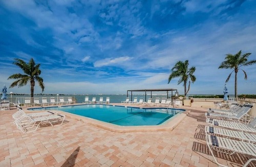 Casa del Mar Condo | Completely renovated, luxury 2-bedroom condo on Isla Del Sol near St. Pete Beach