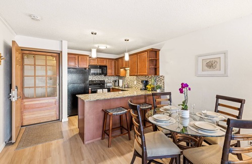 Nawiliwili Condo | Condo-Ocean & Mountain View, 2BR Ensuite Baths, 2 Lanais, Walk to Kalapaki Beach