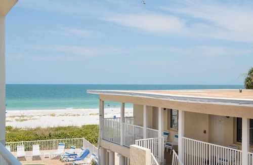 Belleair Beach Condo | Condo On The Beach - Ocean Side View Balcony