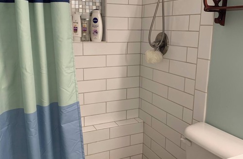Terry Sanford Condo | Conveniently located Studio in Fayetteville for Traveling Professionals