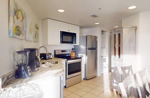 Belle Vista Condo | Corner Gulf-front 2BR at Vistas on the Gulf. Heated Pool & Hot Tub. Double Balcony. On the Beach!