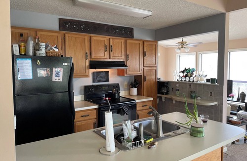 Surfside Beach House | Cozy 2-bedroom house in amazing Myrtle Beach with AC