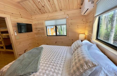 Steuben House | Cozy Coastal Cabin 2