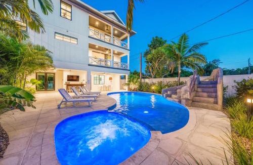 Siesta Key House | Crescent Rocks Estate