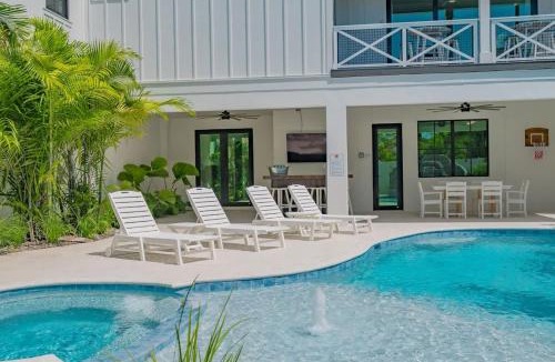 Siesta Key House | Crescent Rocks Estate