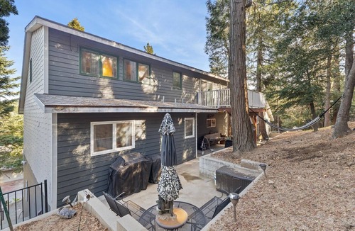 Crestline Cabin | Crestline Mountain Retreat