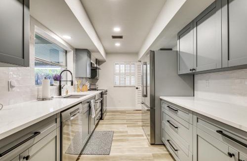 Davis Islands House | Davis Island Home w/Lanai: 3 Mi to Downtown Tampa