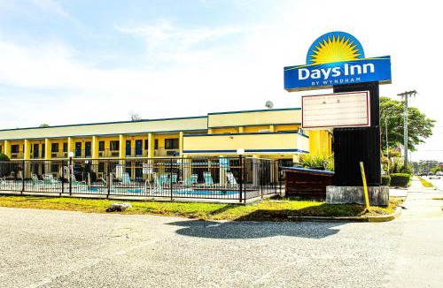 Little River Hotel | Days Inn by Wyndham Little River