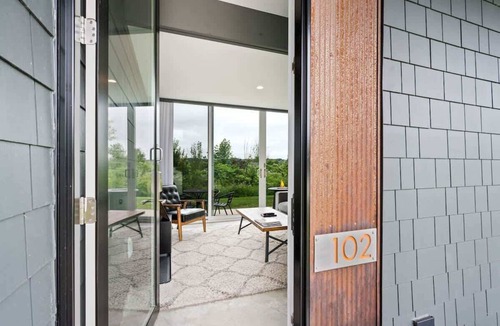 Egg Harbor Apartment | Designer Studio Flat · Heated Floors · Egg Harbor