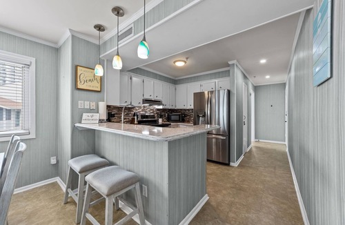 Myrtle Beach Condo | DISCOUNTED Sept 9th-12th Still Available! Oceanfront Condo STEPS FROM BEACH!