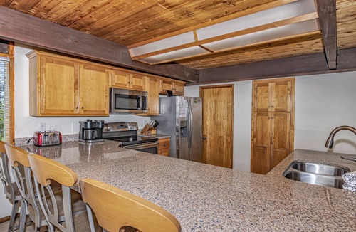 South Beach House | Discover Two Silversides right by beach access 24 on Bald Head Island!