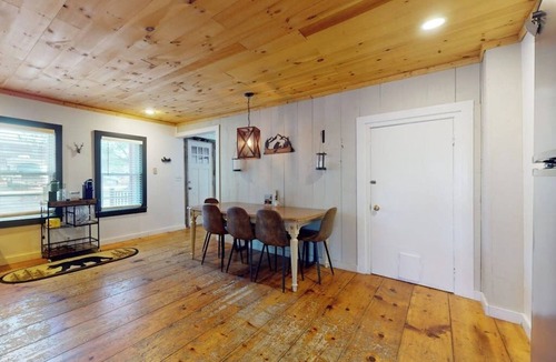 Mount Holly House | Dog-friendly getaway with mountain views, games, & deck - near skiing & trails