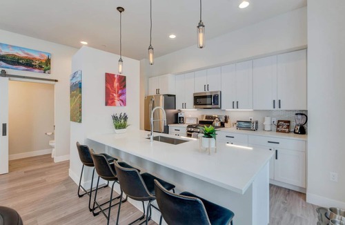 Winter Park House | Downtown WP Loft 14 I Hot Tub I Great Views I Bunk Beds I Discounted Attractions