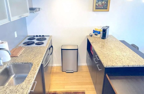 Clearwater Condo | Entire apartment 10 min from Clearwater Beach