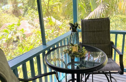 Kapoho House | Entire Hawaii Home - Modern & Nestled in the Jungle of Big Island Hawaii