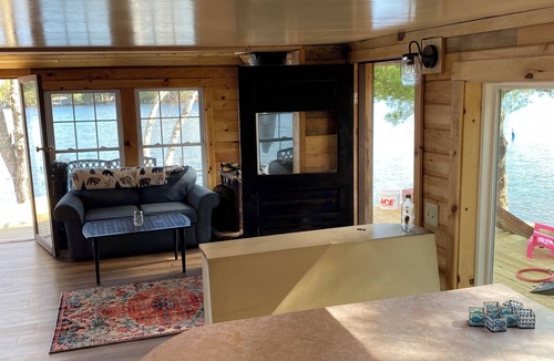 Franklin Cabin | Escape to a 2 Cabin Waterfront Property on George's Pond, Franklin