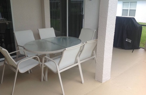 Beachwalk Isles Villa | Executive Villa With Pool And Lakeside Position Within Exclusive Gated Community